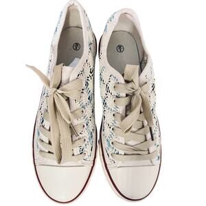 Mesh Canvas Boho Crochet Breathable Sneaker Sz 9